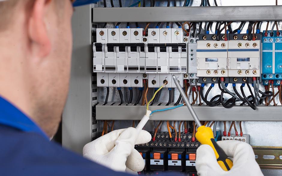 technicien électricien Buc